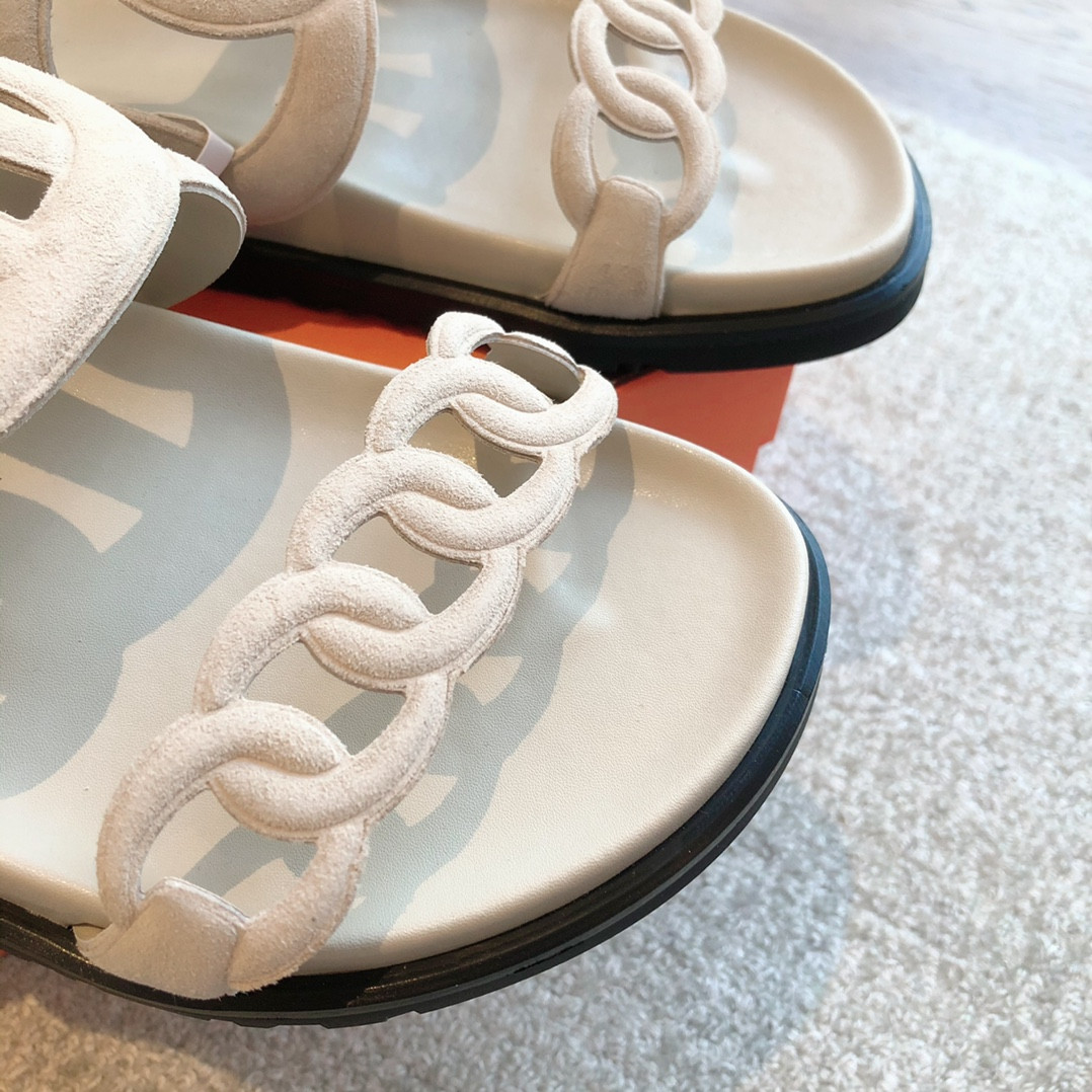 UA H**me5 Extra sandal