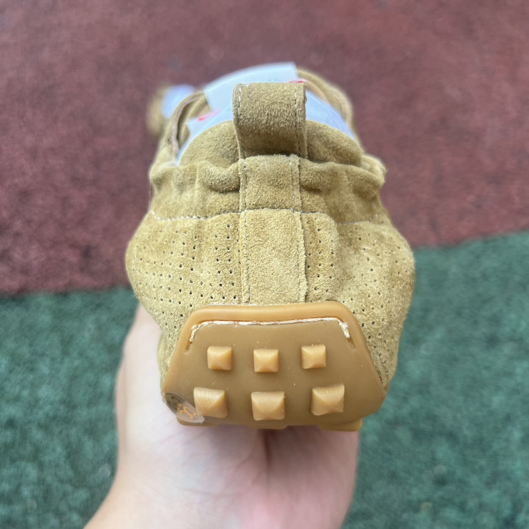 UA H**me5 In Sneaker