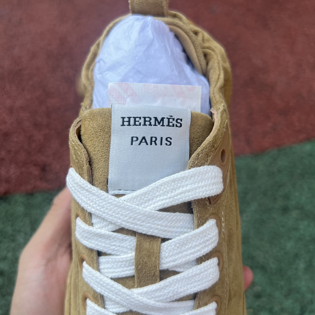 UA H**me5 In Sneaker