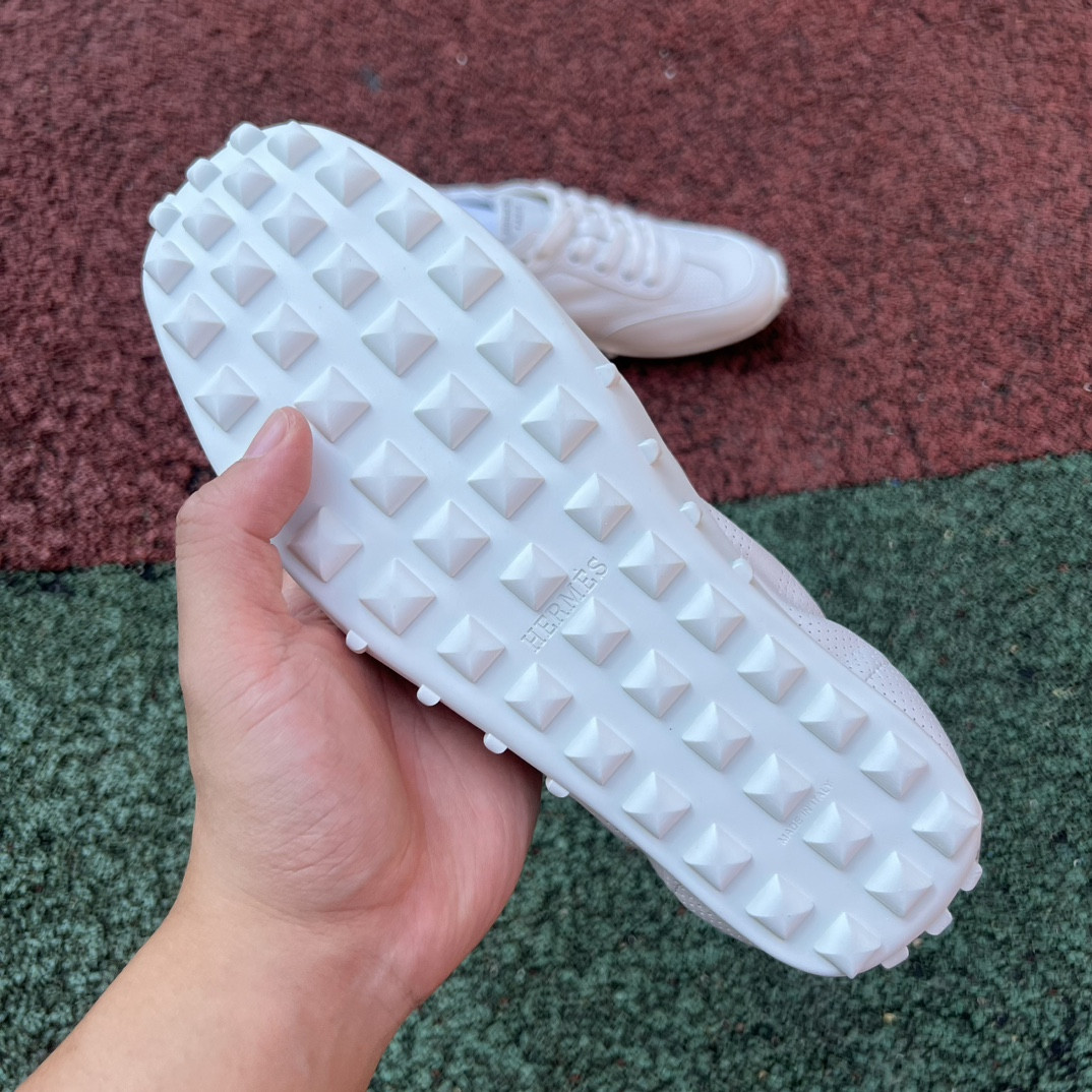 UA H**me5 In Sneaker