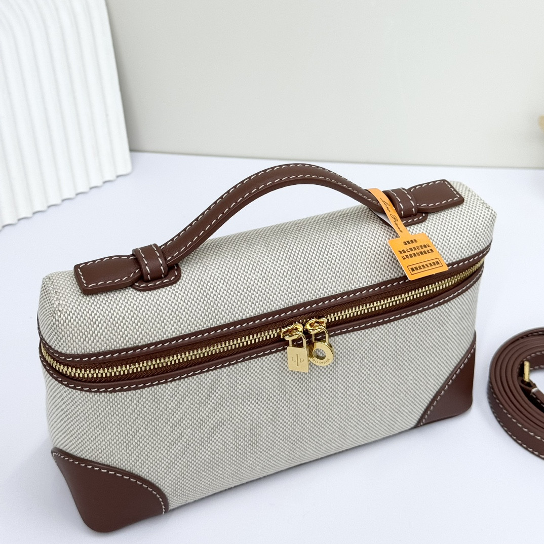 L0r0 P1ana Extra Pocket L19 Cotton, Linen 11 x 19 x 6.5 cm