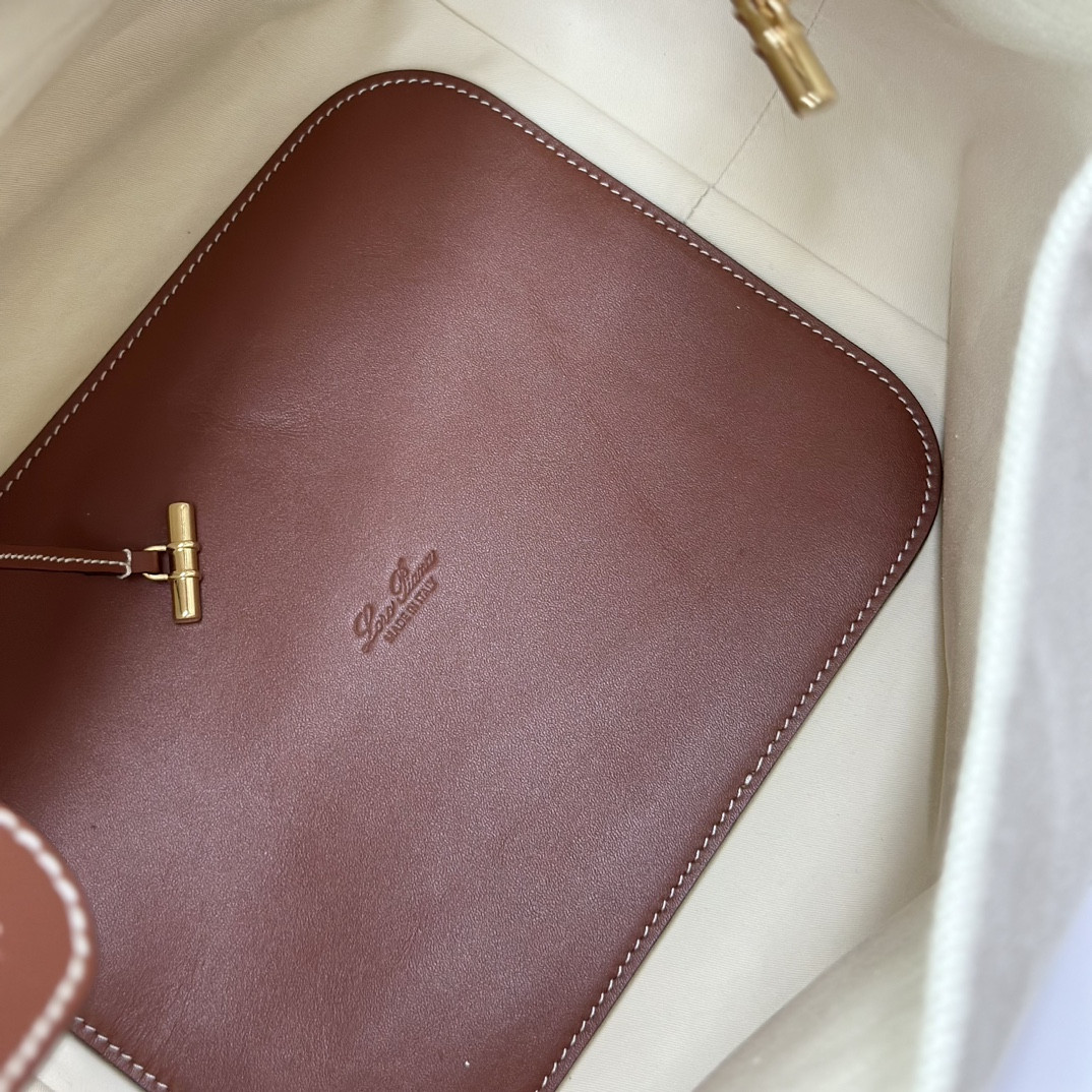 L0r0 P1ana Large Bale Bag Cotton, Linen 24 x 20 x 27 cm