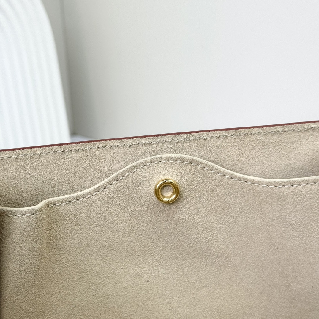 L0r0 P1ana Small Ghiera Bag 23x16x8 cm