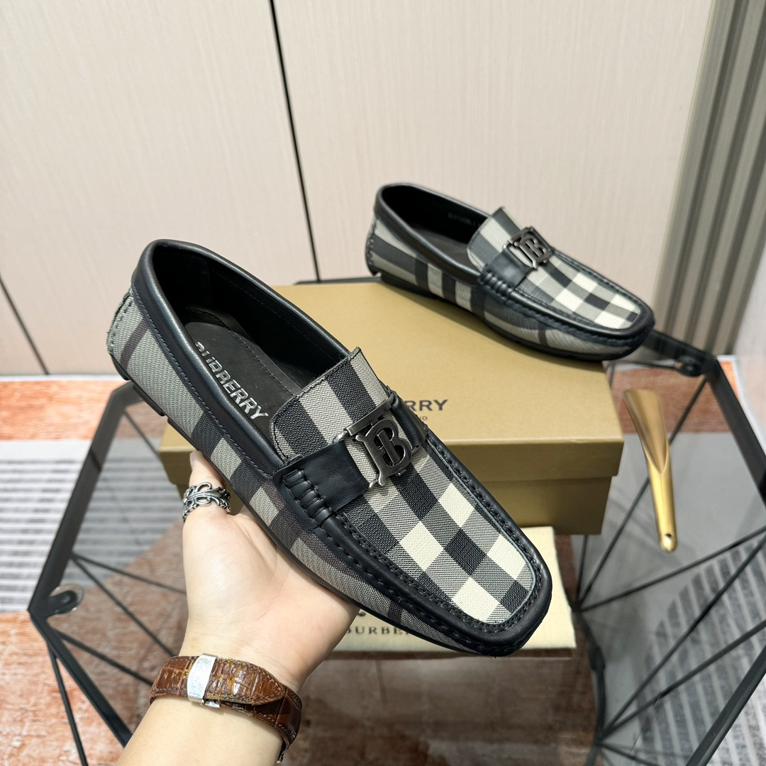 UA Bv*b*rry Check Loafers