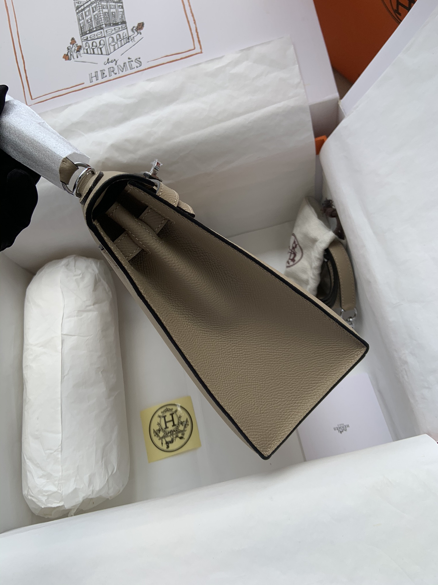 H**me5 Kelly Silver-tone Hardware 25 28