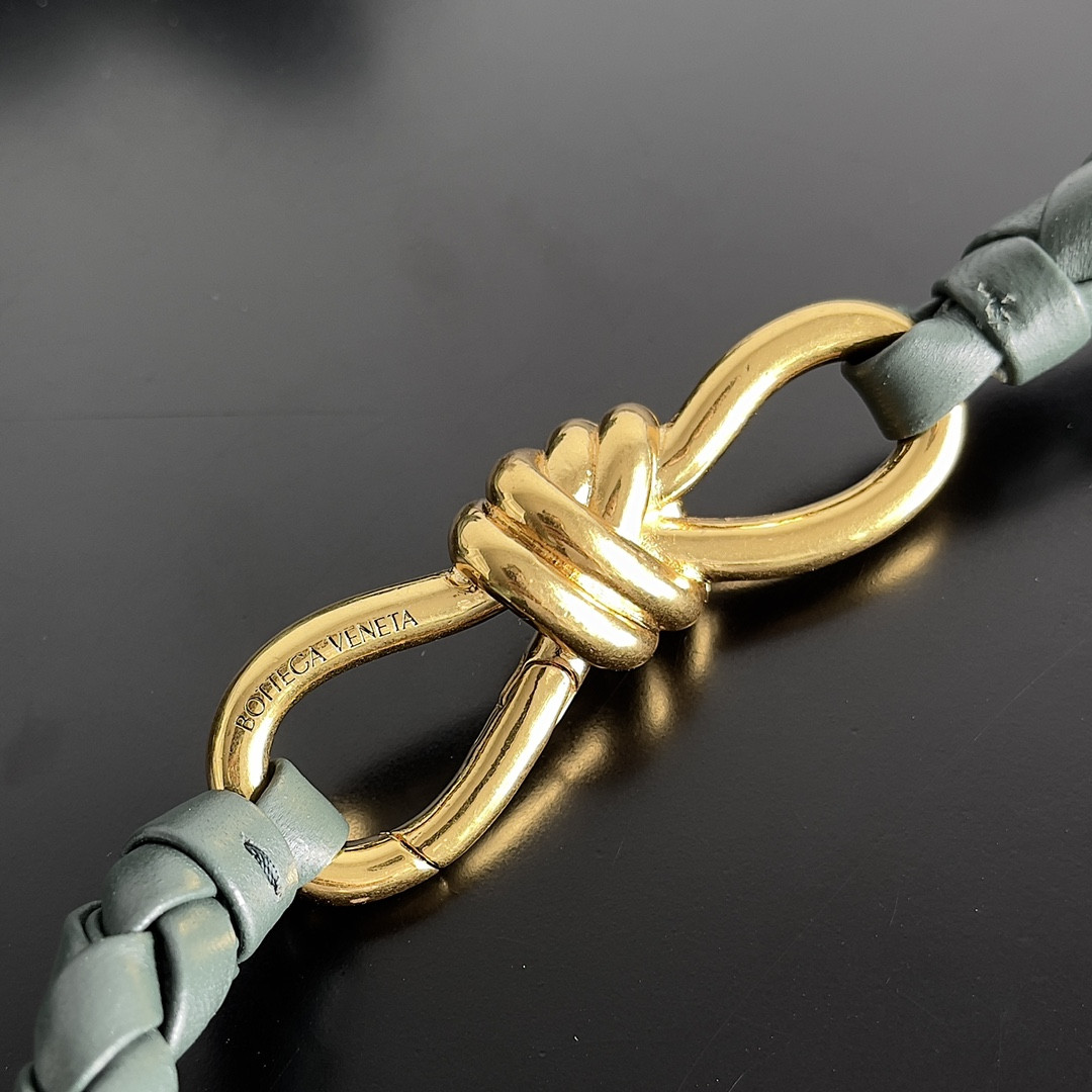 B0tt*ga Ven*ta Medium Andiamo 32x25x11CM