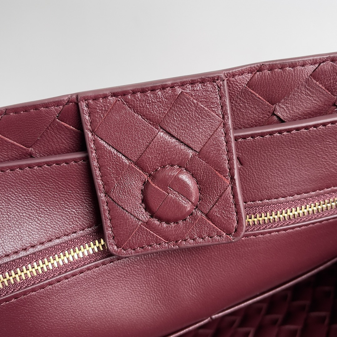 B0tt*ga Ven*ta Medium Andiamo 32x25x11CM