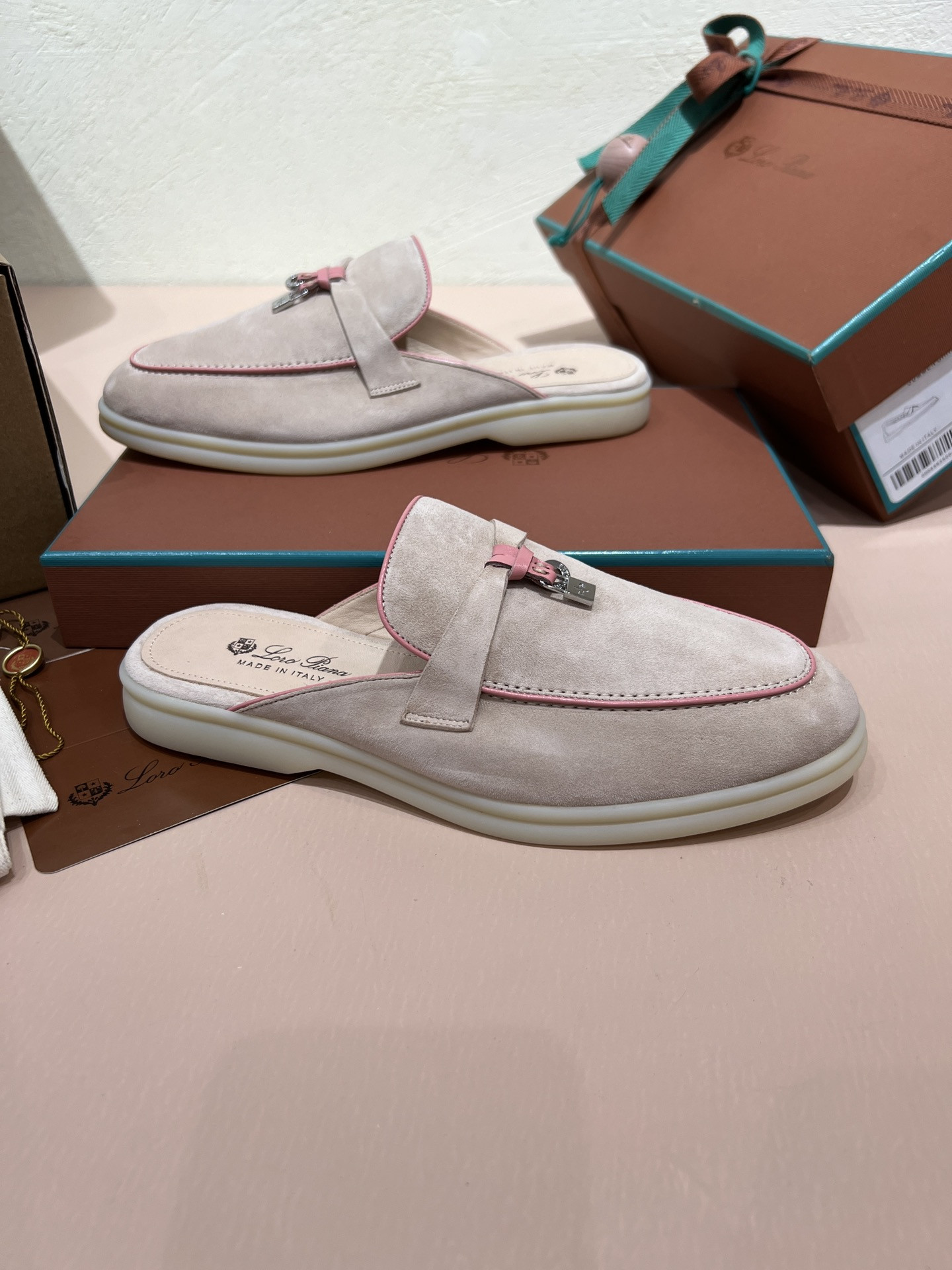 UA L0r0 P1ana Babouche Charms Walk Loafers