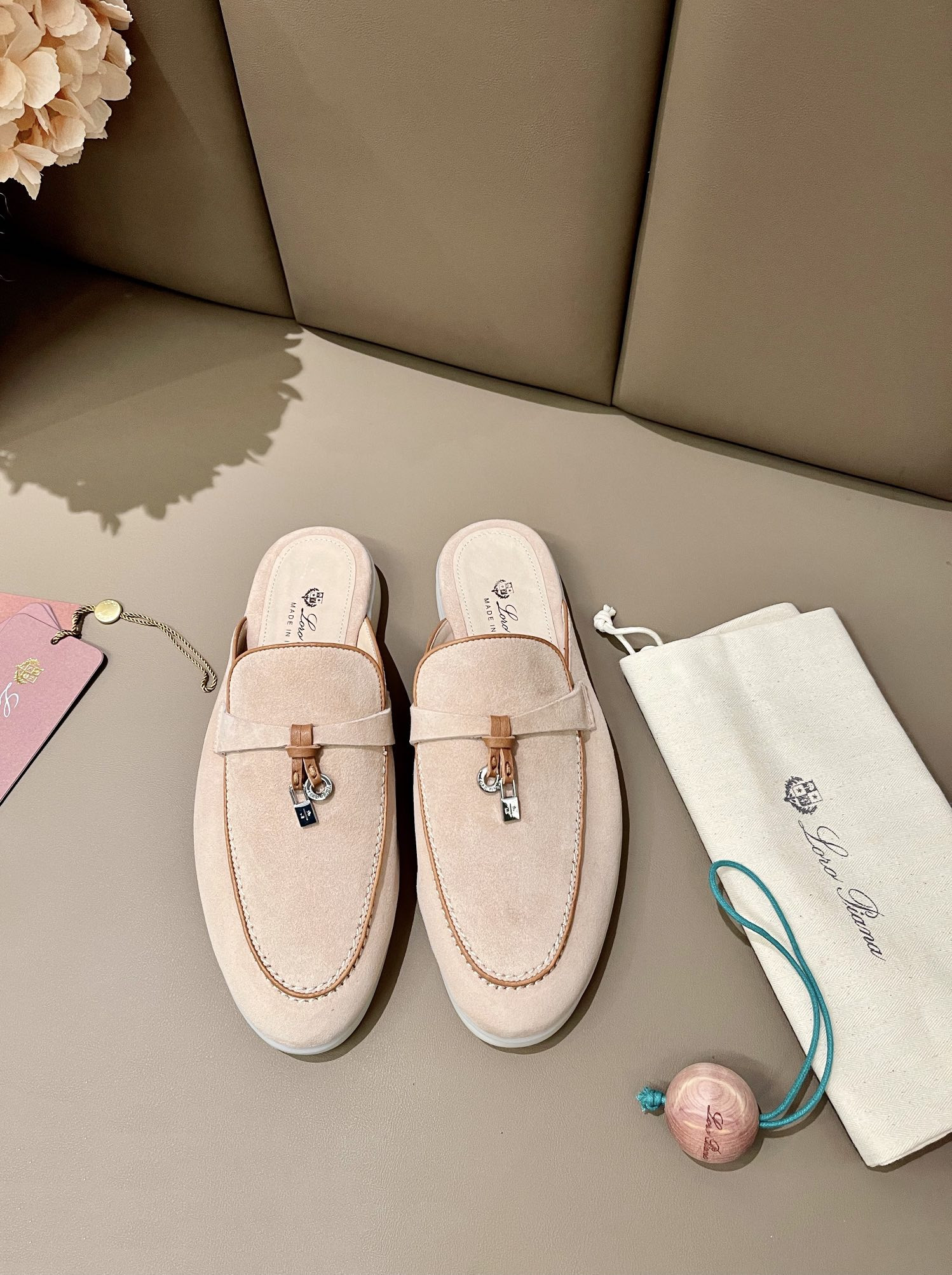 UA L0r0 P1ana Babouche Charms Walk Loafers