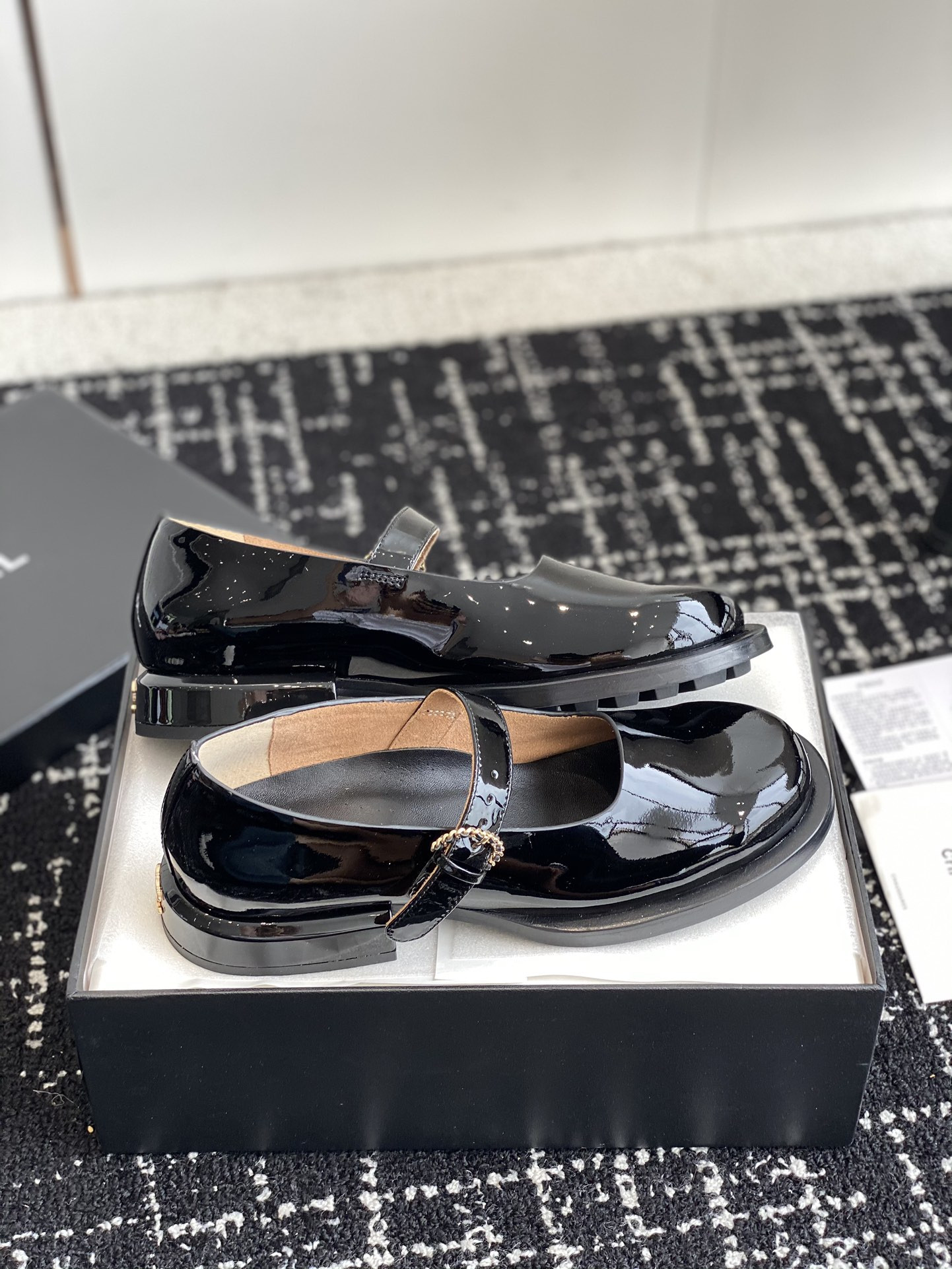 UA Ch**el MARY JANES