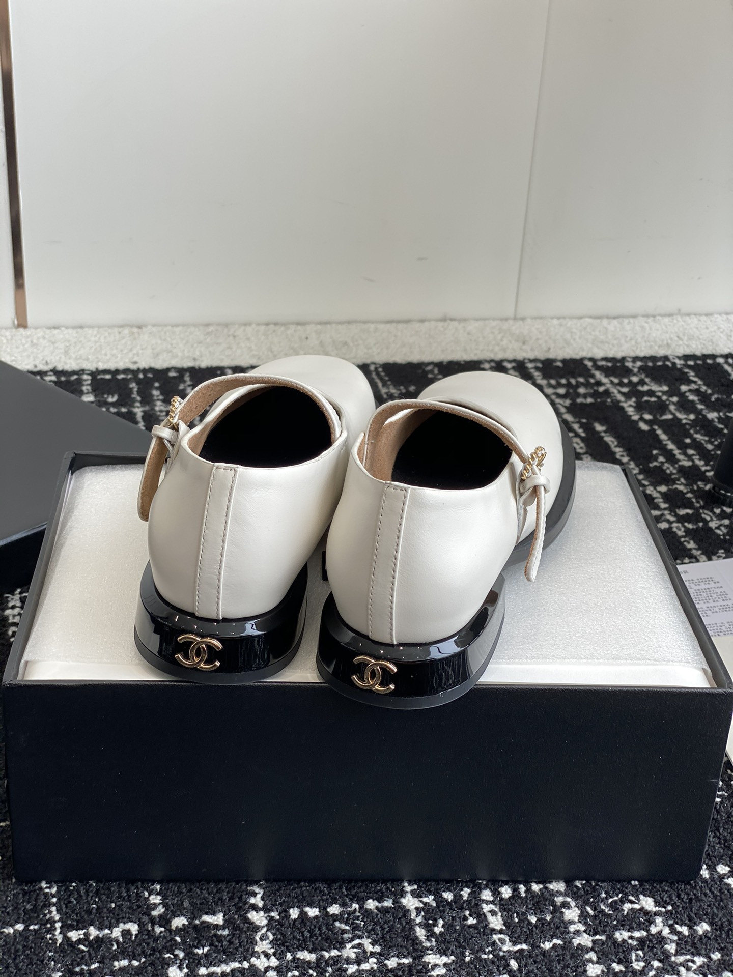 UA Ch**el MARY JANES