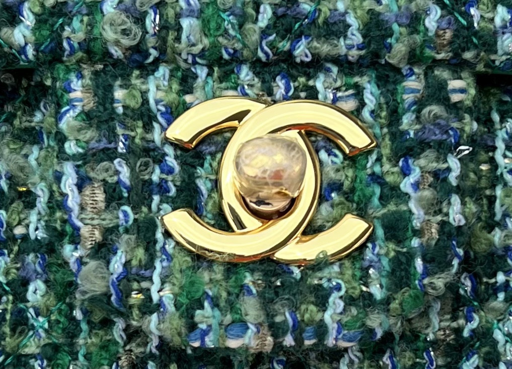 Ch**el Classic Flap Bag 25cm