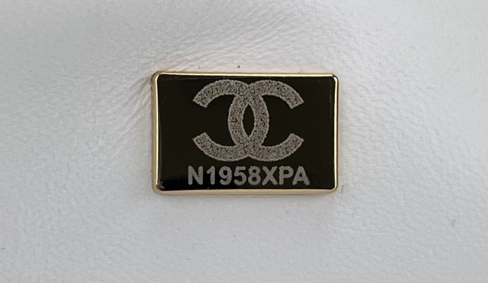 Ch**el Classic Flap Bag 20cm