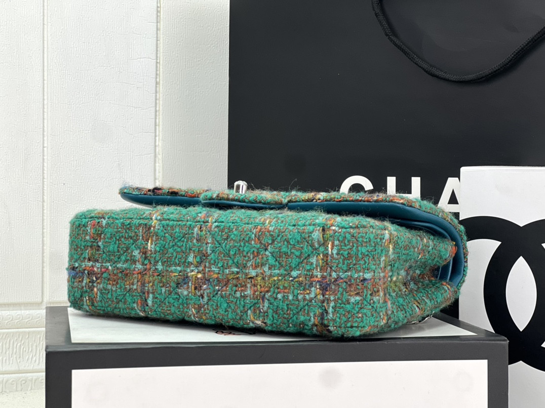 Ch**el Classic Flap Bag 25cm