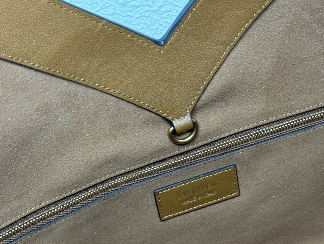 Y51 WHY TOTE 38 50x33x16cm