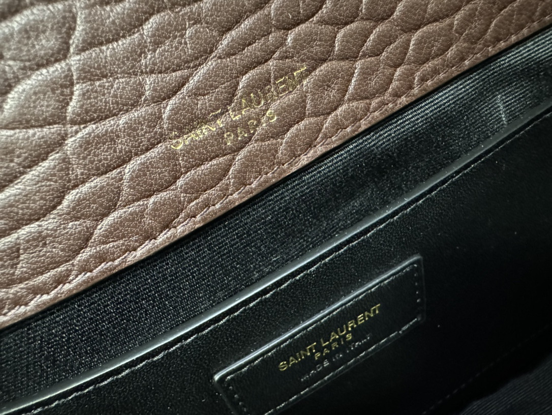 Y51 NIKI 21x16x7.5cm