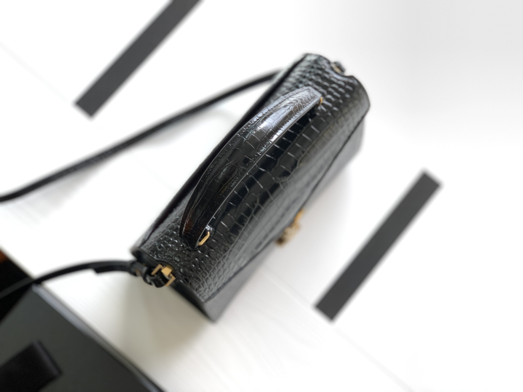 Y51 CASSANDRA 24.5x20x11.5cm