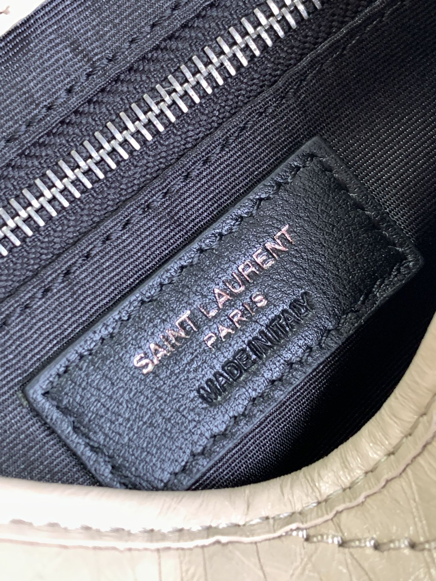 Y51 NIKI CHAIN WALLET IN SHINY LEATHER WHITE 19 x 15 x 6 CM