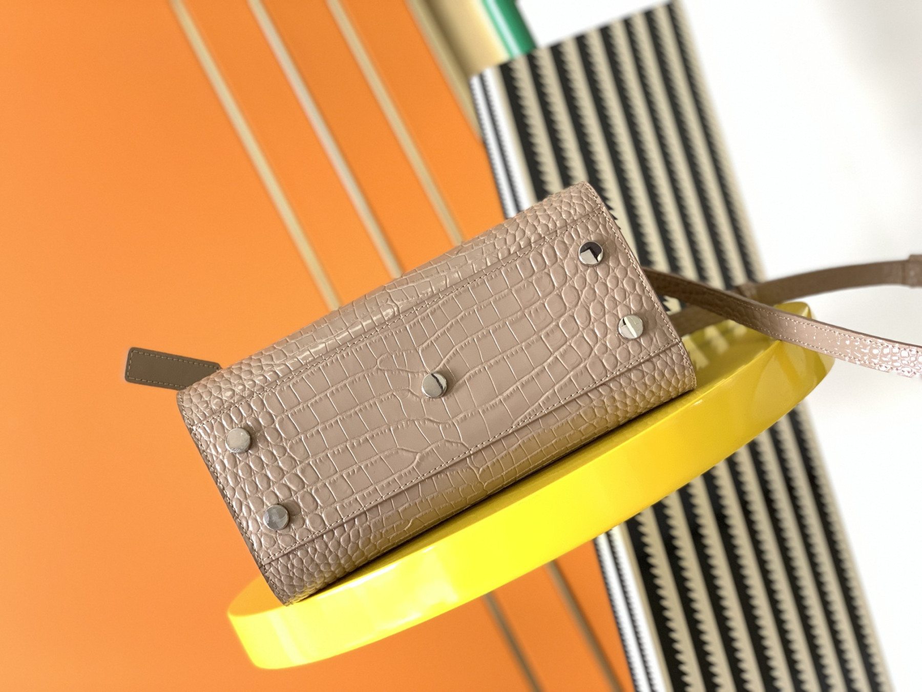 Y51 SAC DE JOUR IN CROCODILE EMBOSSED LEATHER - NANO 22x18x10.5cm