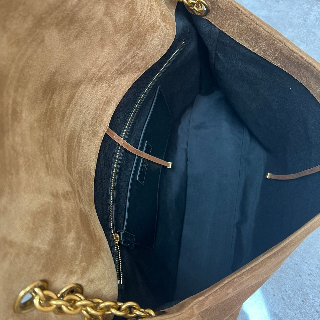 Y51 JAMIE 4.3 in suede 43x29x9cm