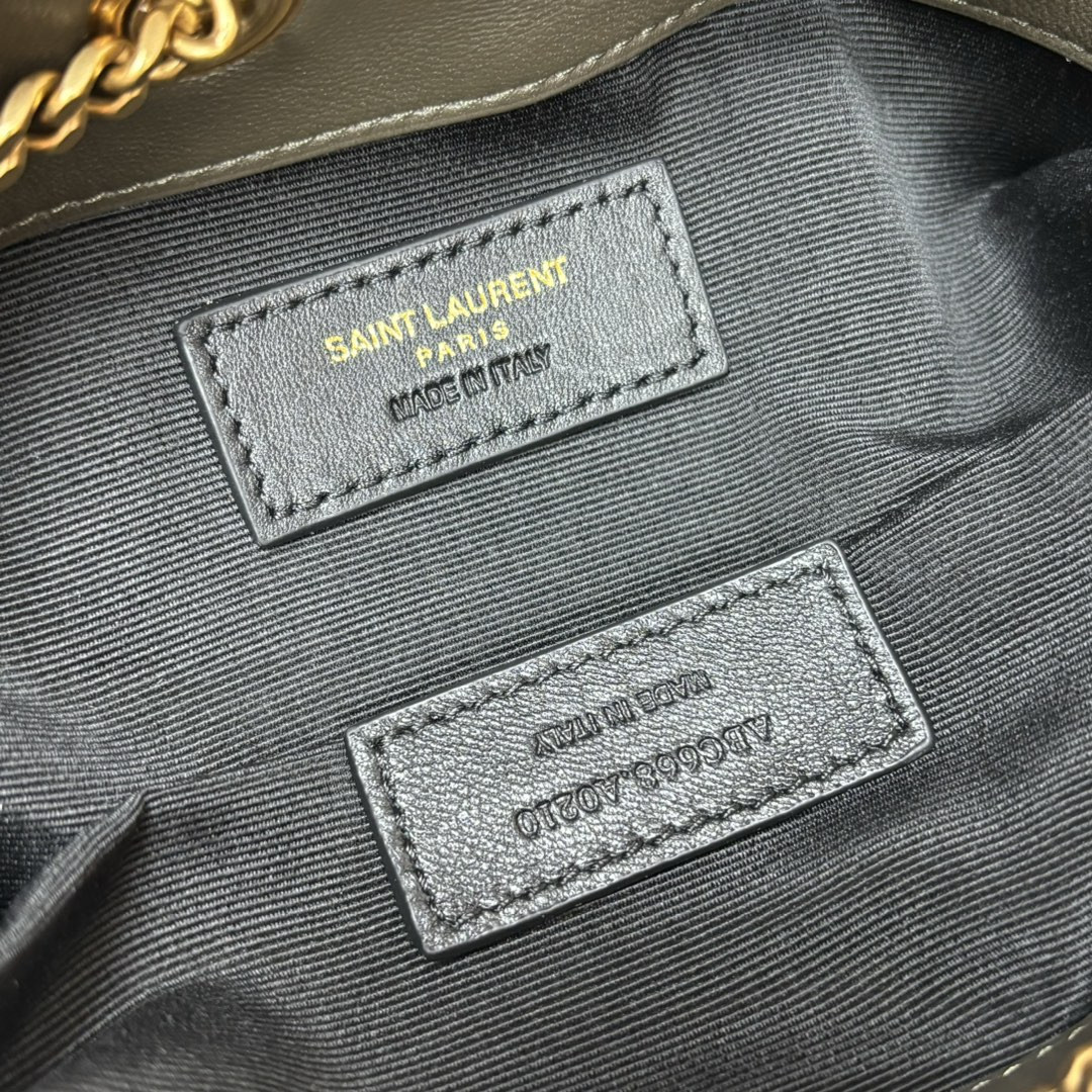 Y51 MINI JOE IN LAMBSKIN 19x13x13cm