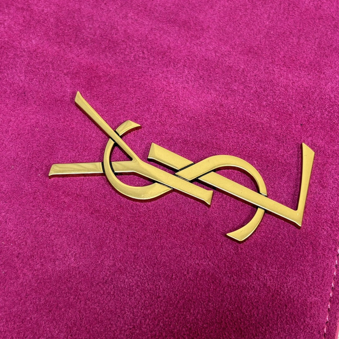 Y51 REVERSIBLE MEDIUM KATE IN SUEDE 28.5x20.6cm