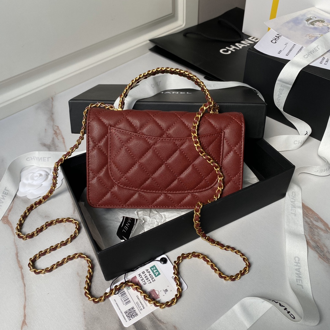 Ch**el WALLET ON CHAIN Grained Shiny Calfskin & Gold-Tone Metal 12 × 19 × 5 cm