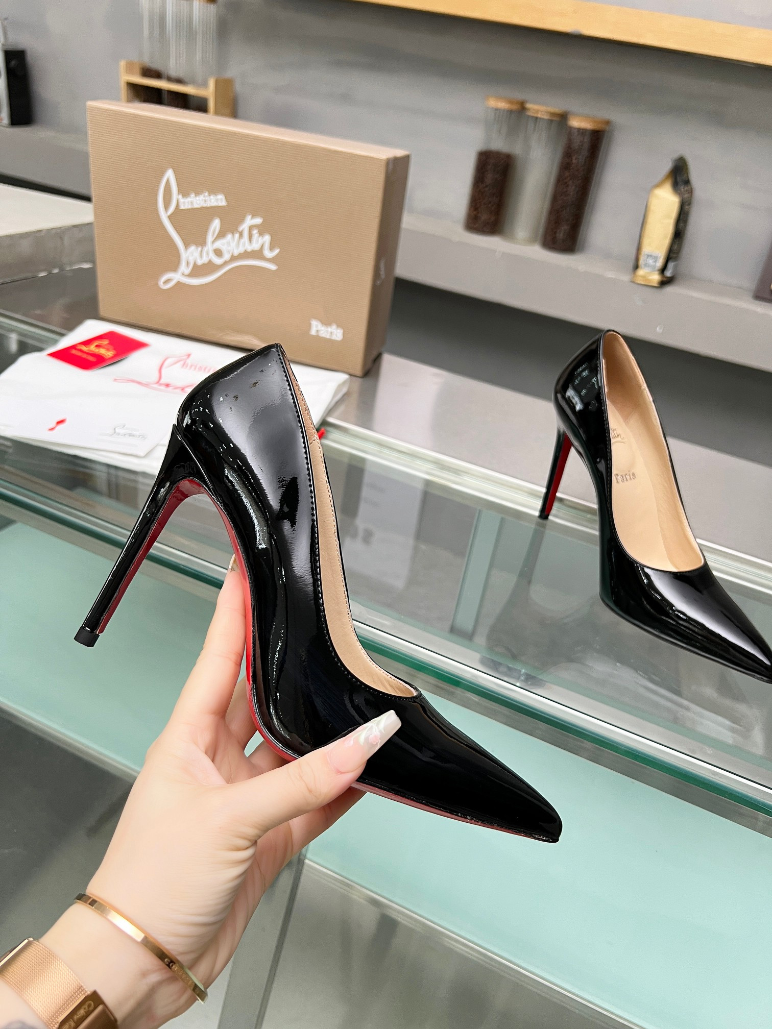 UA Chr1st1an Louboutin CL red-bottom shoes