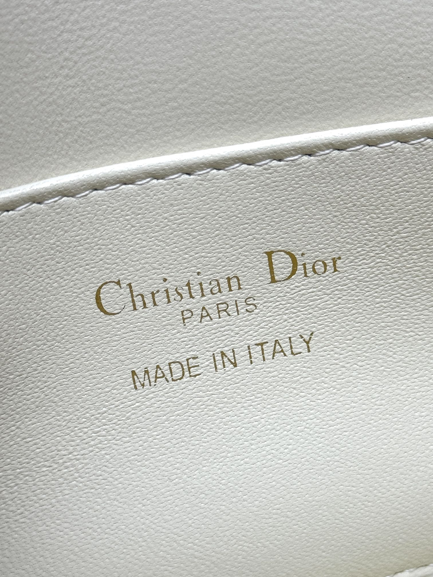 D10r Miss D10r flap bag 22 x 11 x 6 cm(Patent Calfskin)