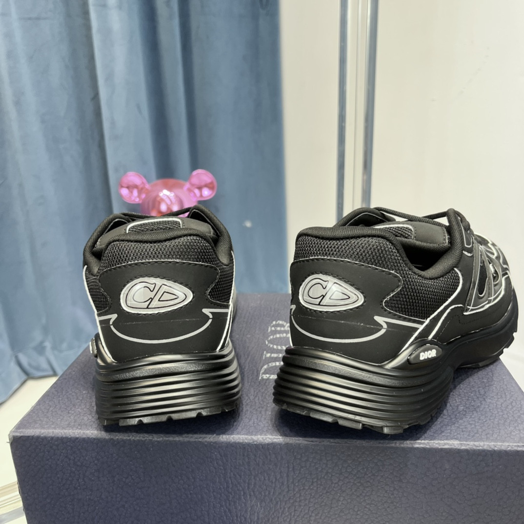 UA D10r B30 Black Mesh