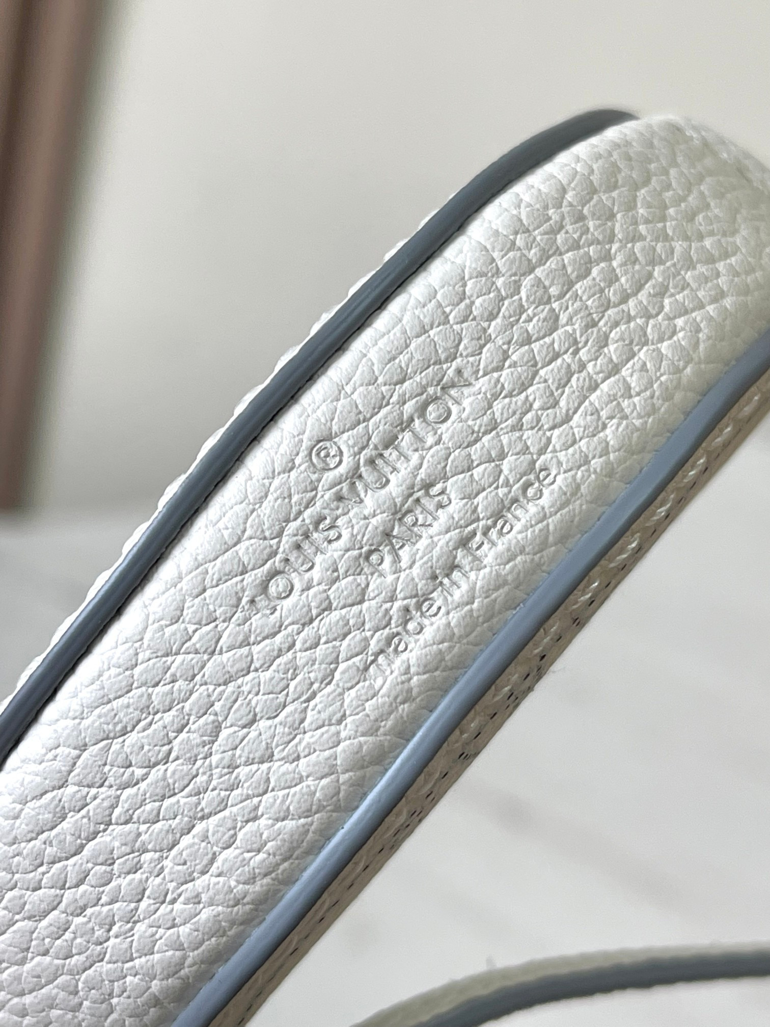 LV Bella M11736 19x22x14cm