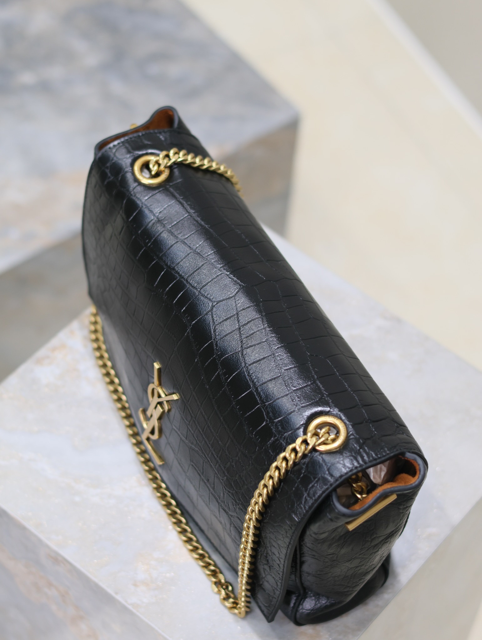 Y51 REVERSIBLE KATE 28.5x20x6cm