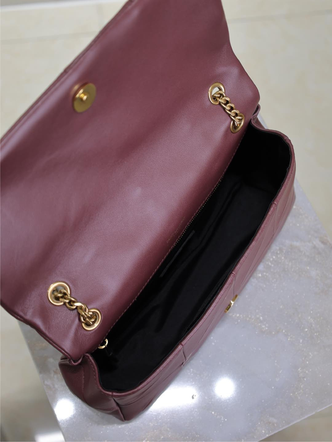 Y51 Jamie Medium 25x15x7.5cm