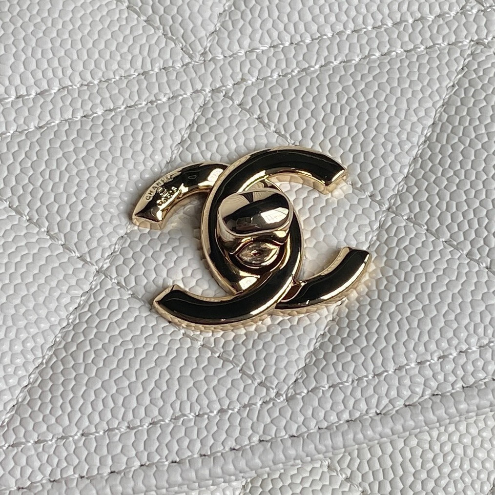 Ch**el 25C Bags 14×18×3cm