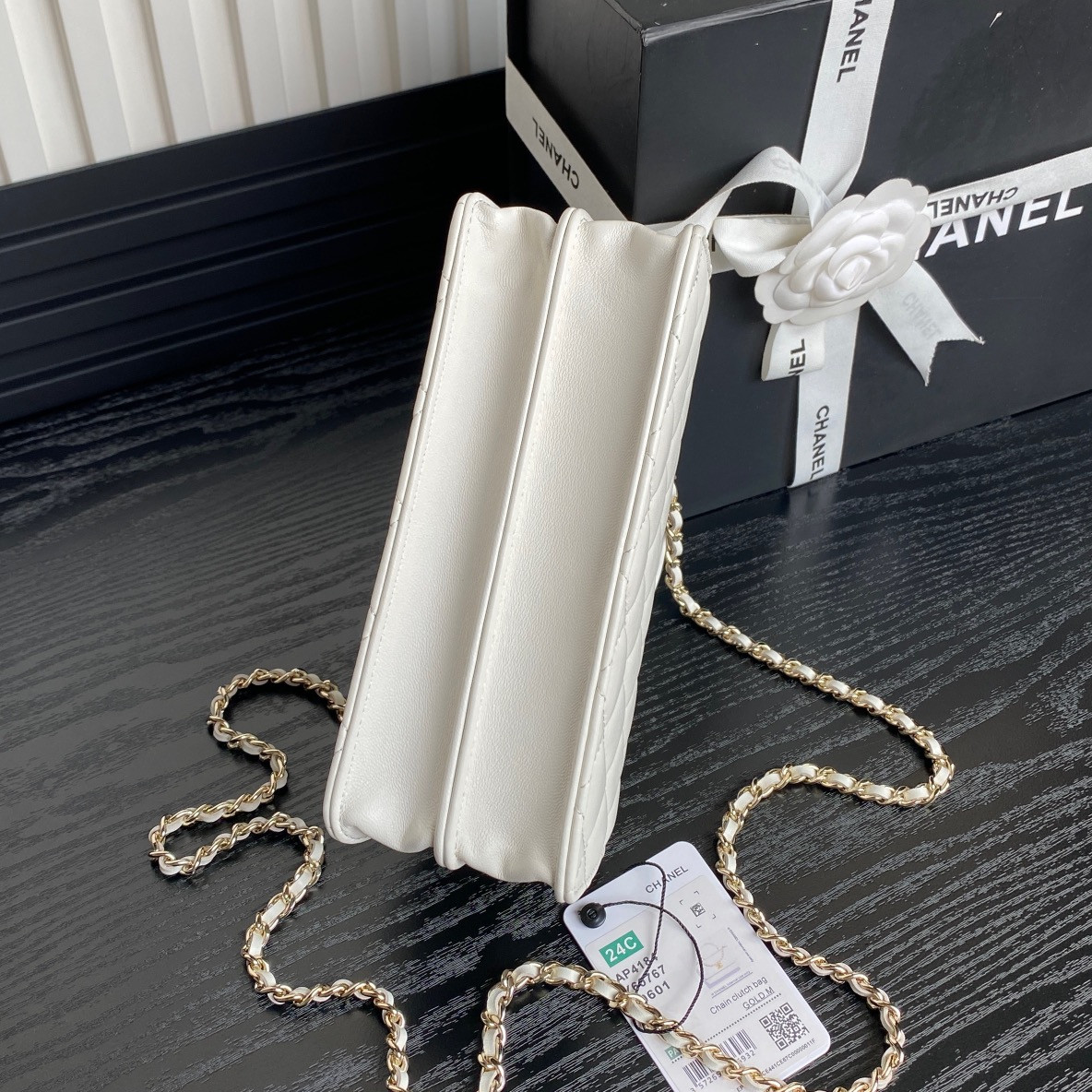 Ch**el 24B trendy cc 18.5x12x4cm