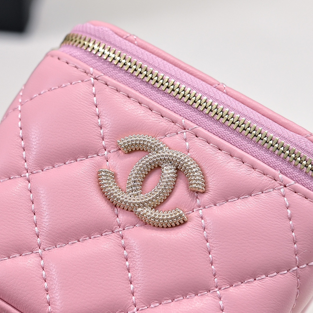 Ch**el Small Vanity with Chain 8.5x11x7cm