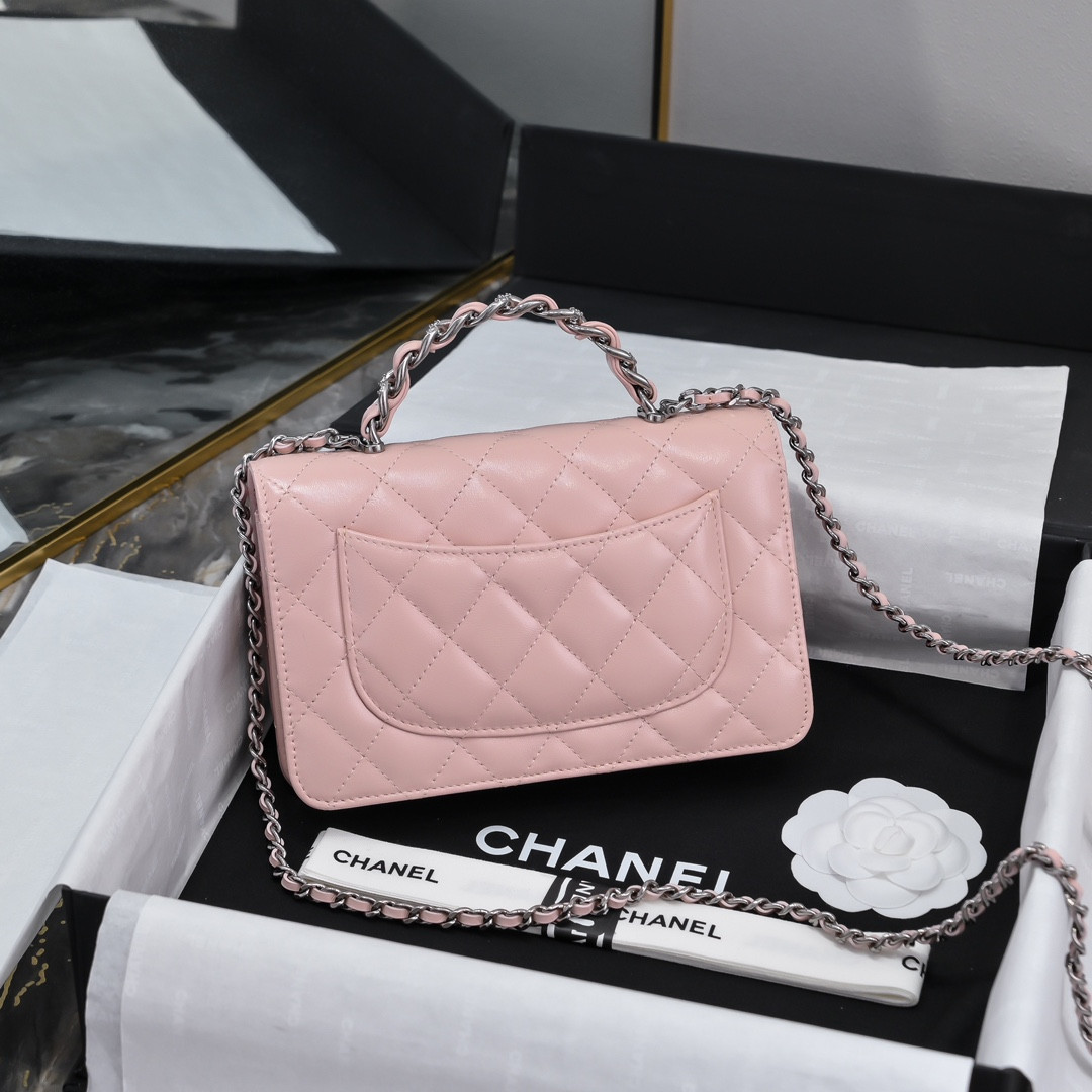 Ch**el Clutch With Chain 19x12x3.5cm