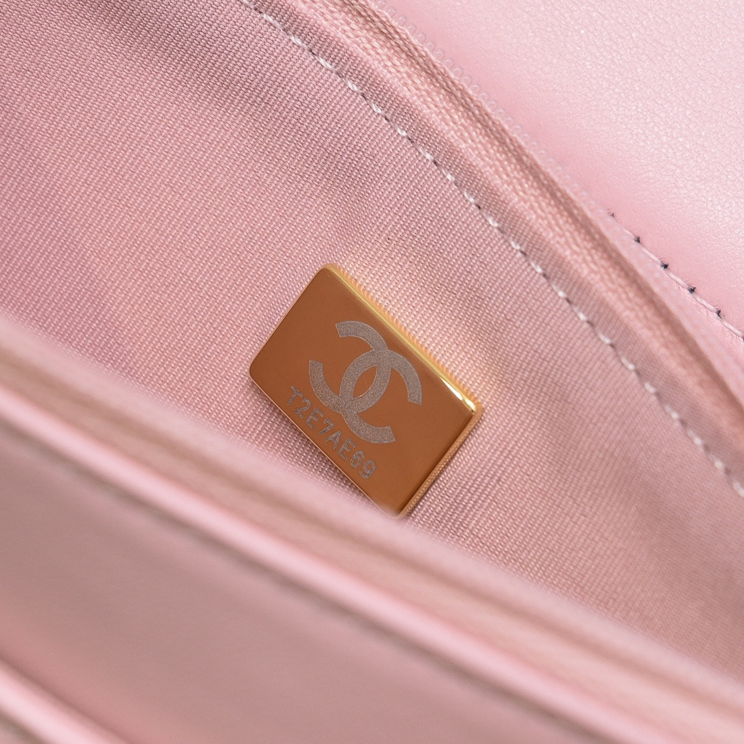 Ch**el Clutch With Chain 19cm