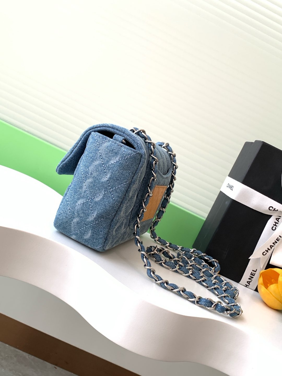 Ch**el Mini CF vintage 20cm