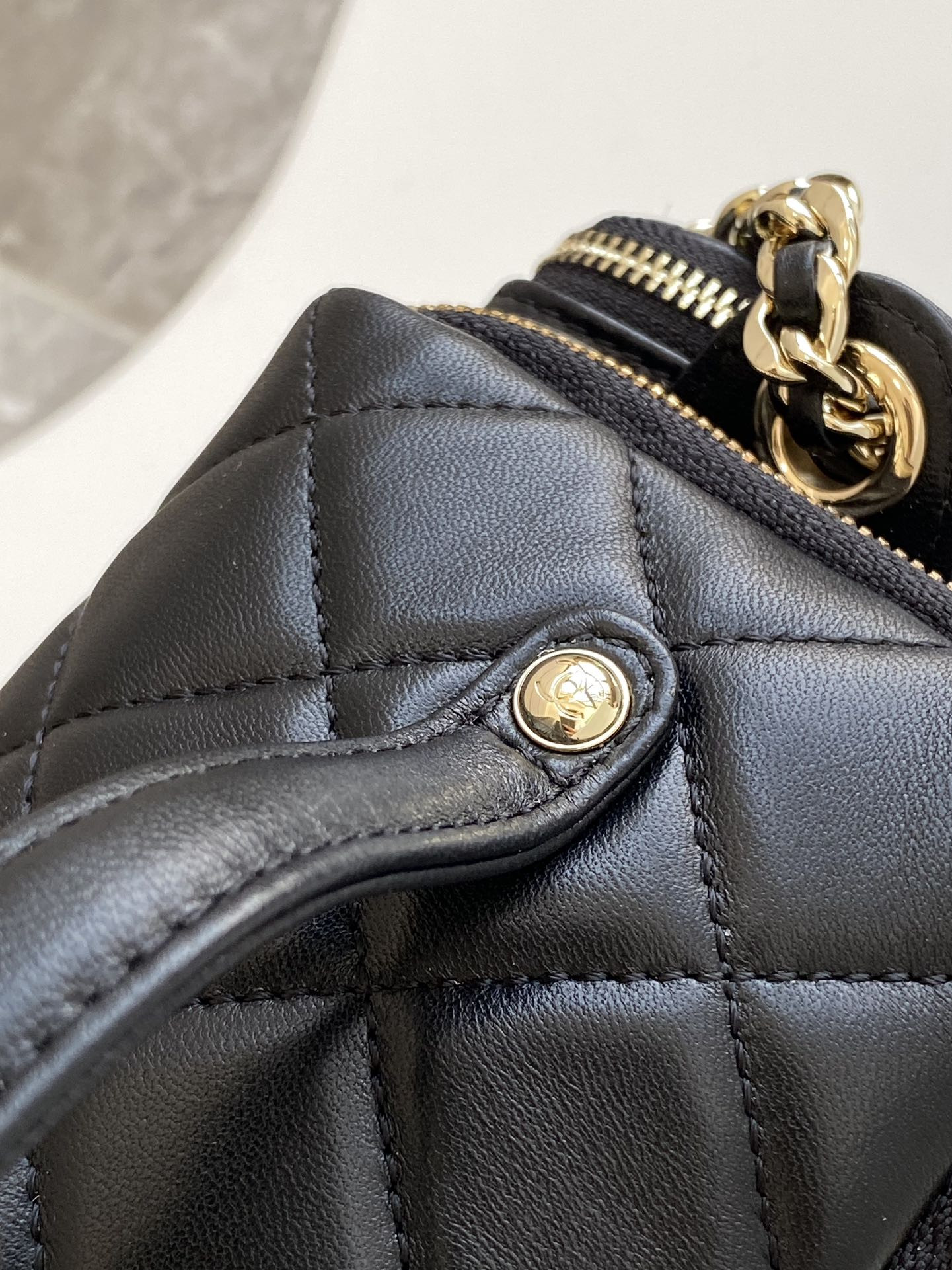 Ch**el Vanity Case 14x23x9cm