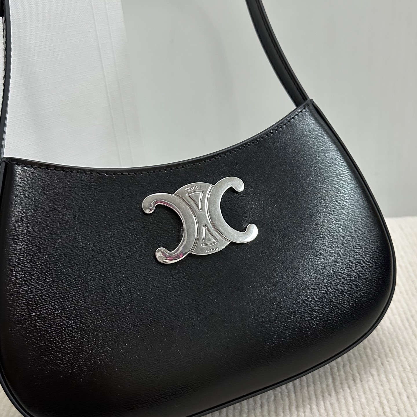 Ce1i*e MEDIUM TILLY BAG in shiny calfskin 22x13.5x4cm