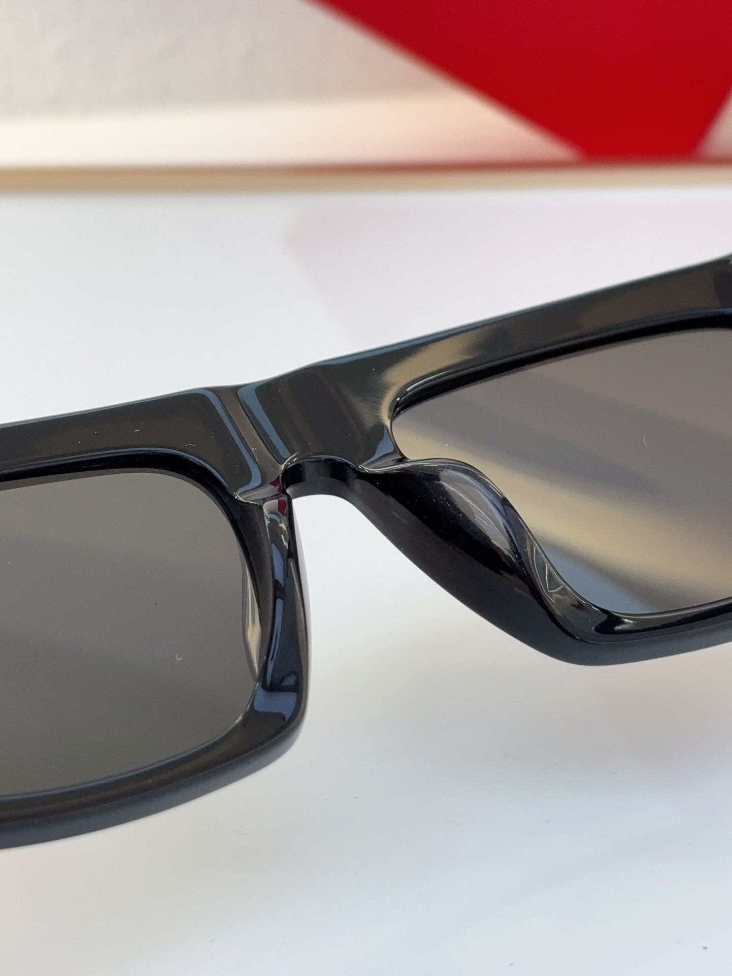 Y51 Glasses M131 52-20-140