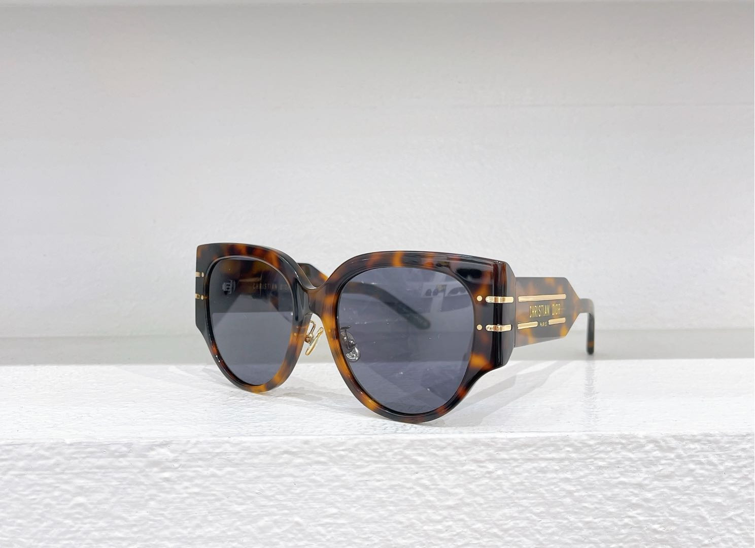 D10r Glasses Signature  R2F 55-18-140