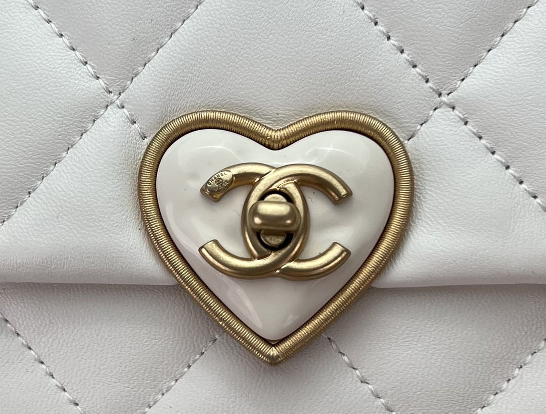 Ch**el FLAP HANDBAG CF 21x14x6cm