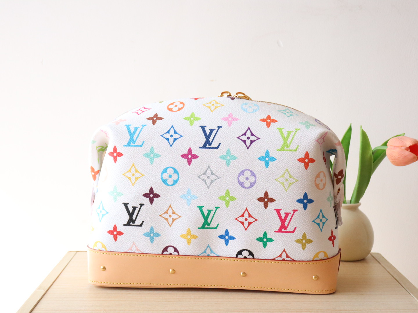 LV  POCHETTE COSMÉTIQUE M13743 27x18x9cm