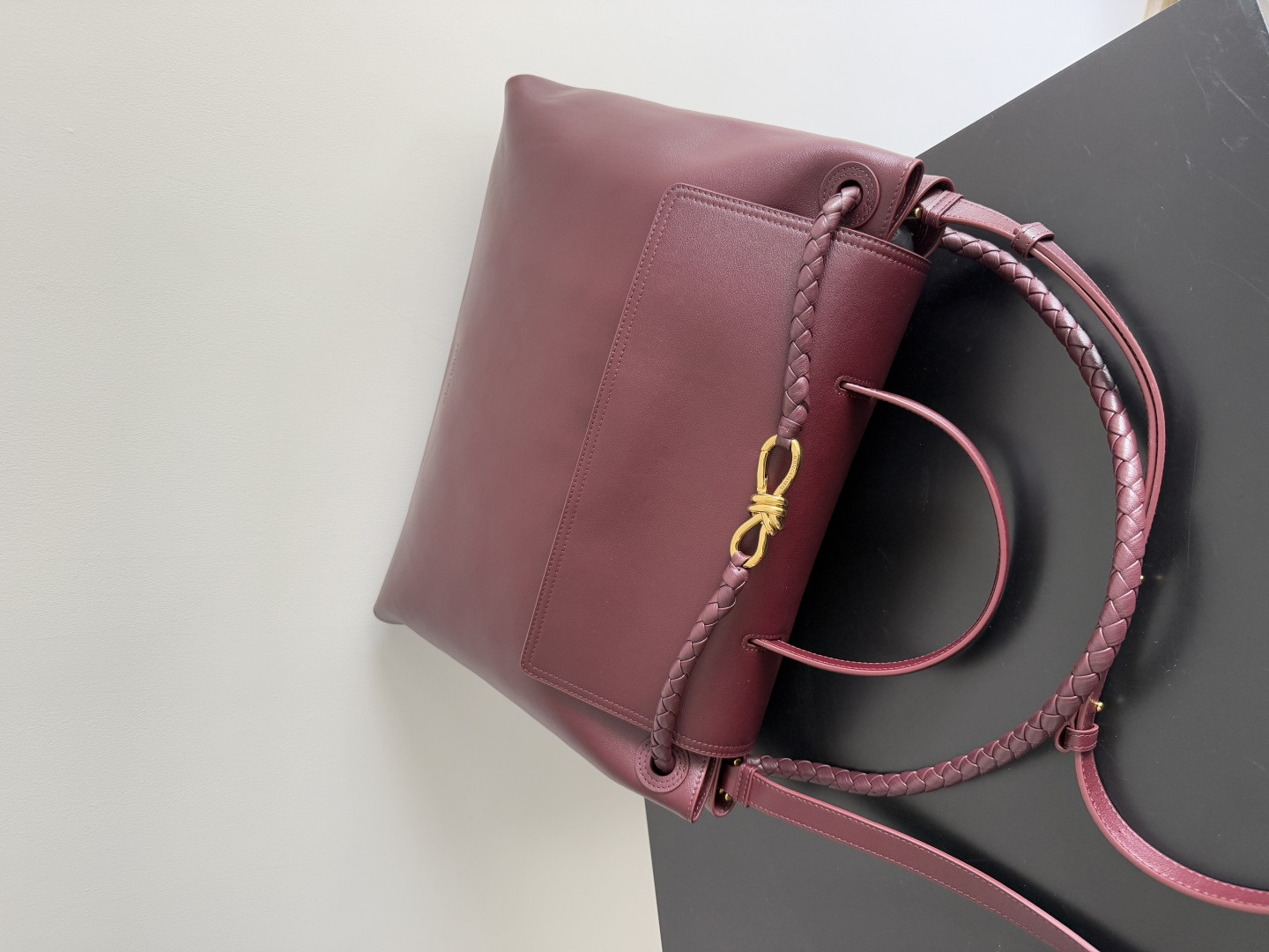 B0tt*ga Ven*ta Large Ciao Ciao 32x41.5x14.5cm