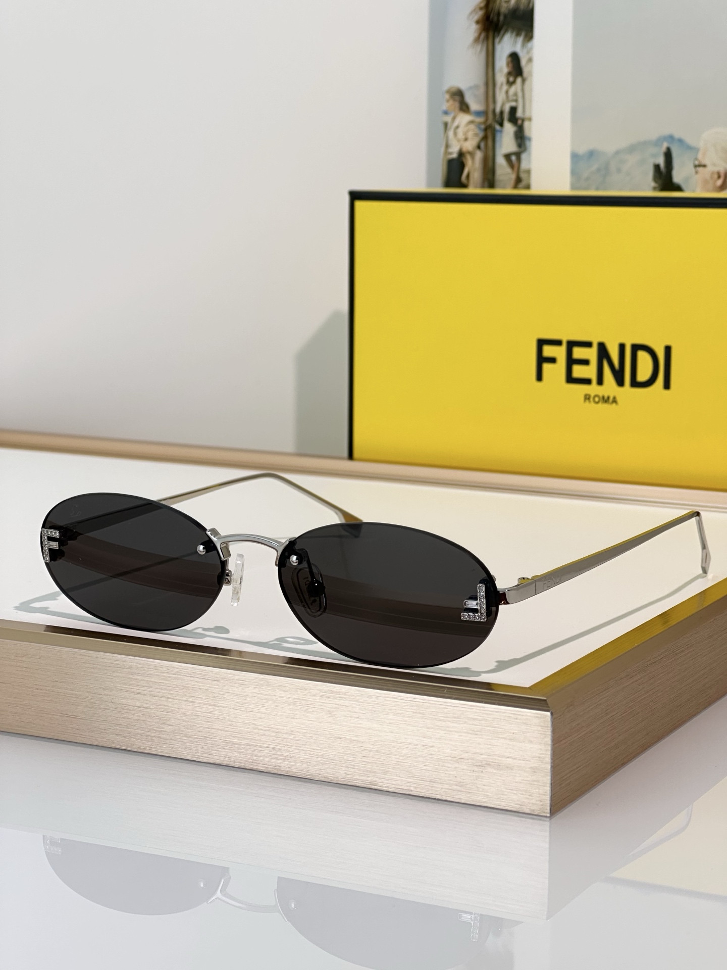 FENDI glasses FE4075US