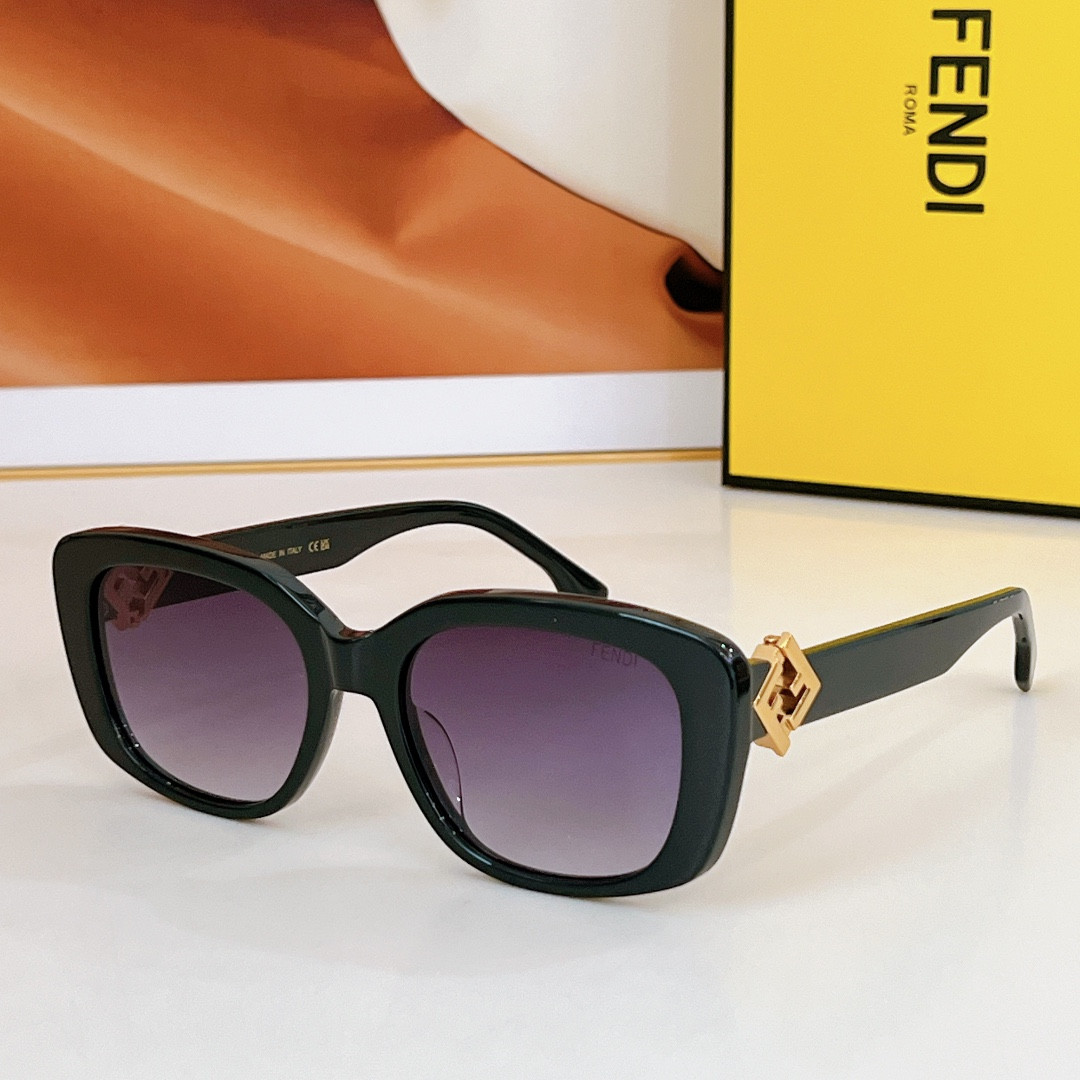 Fendi Glasses FE40138I 54-19-140
