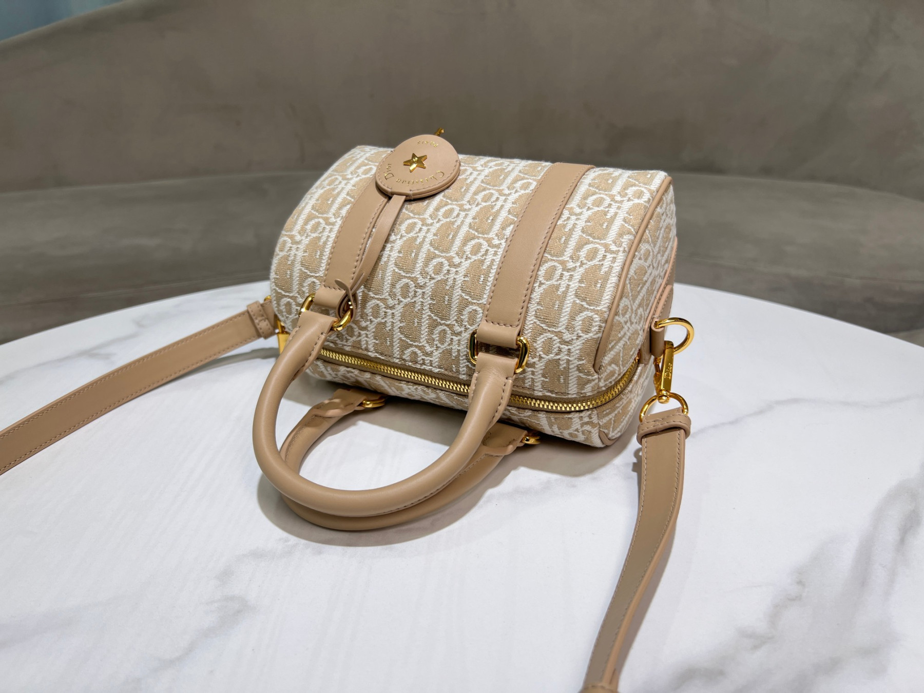 D10r Groove 20 20.5×13.5×12cm 1364