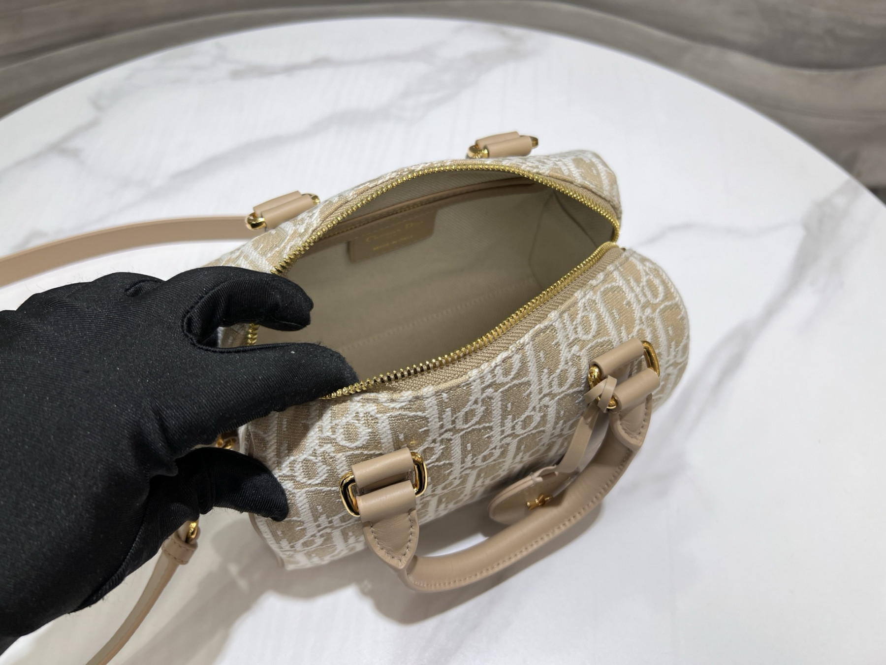 D10r Groove 20 20.5×13.5×12cm 1364